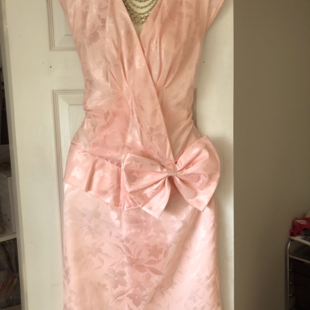 Vintage (1985) pink dress